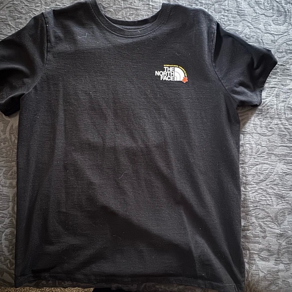 The North Face Graphic T Shirt Women’s XL - Picture 2 of 3